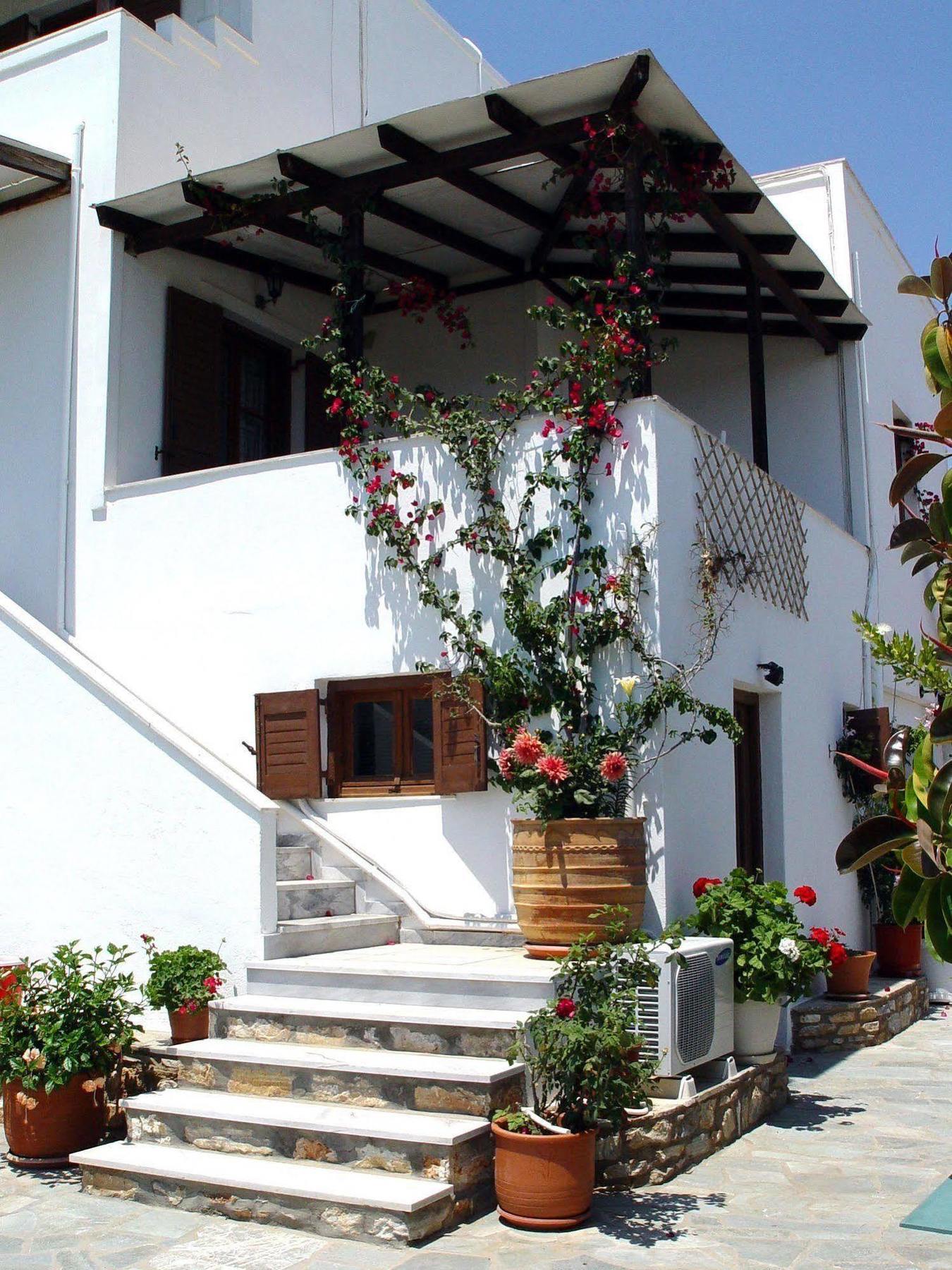Michalis Apartments Near The Beaches With Sea View Parikia  Luaran gambar